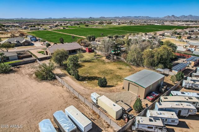 3240 E Horse Mesa Trail, San Tan Valley, AZ 85140