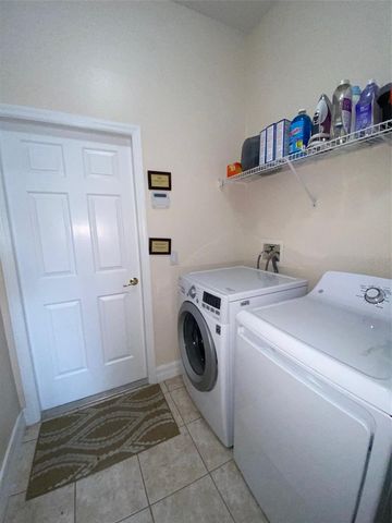 7953 SEA PEARL CIRCLE, Kissimmee, FL 34747