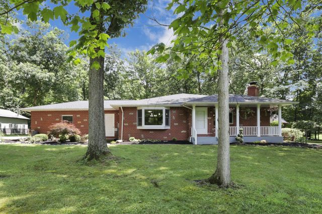 6781 Thoreau Lane NE, Baltimore, OH 43105