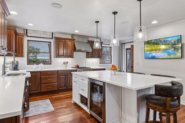 126 Courtland Street, Excelsior, MN 55331