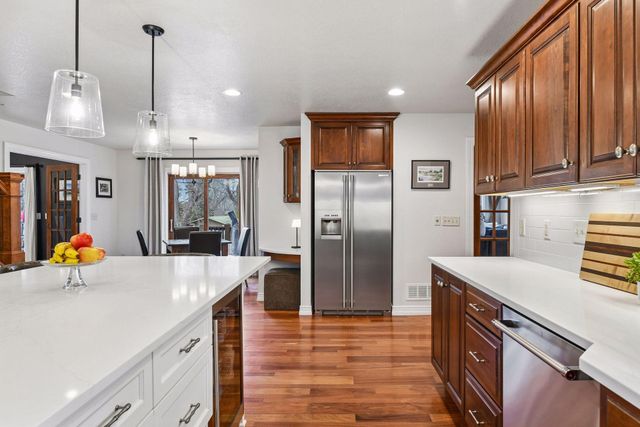 126 Courtland Street, Excelsior, MN 55331