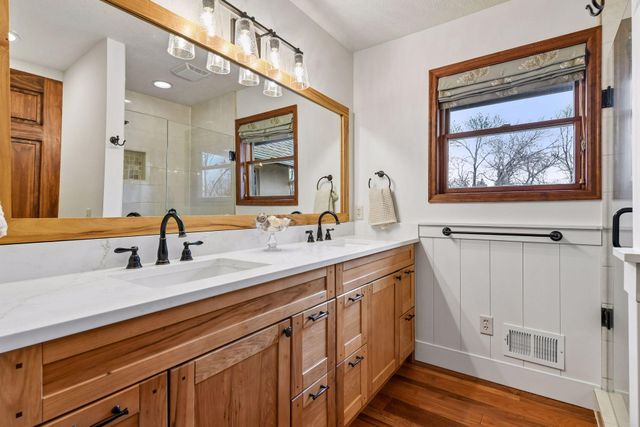 126 Courtland Street, Excelsior, MN 55331