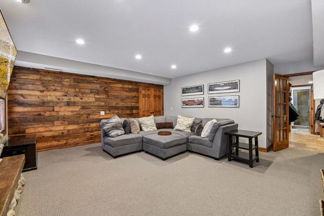 126 Courtland Street, Excelsior, MN 55331