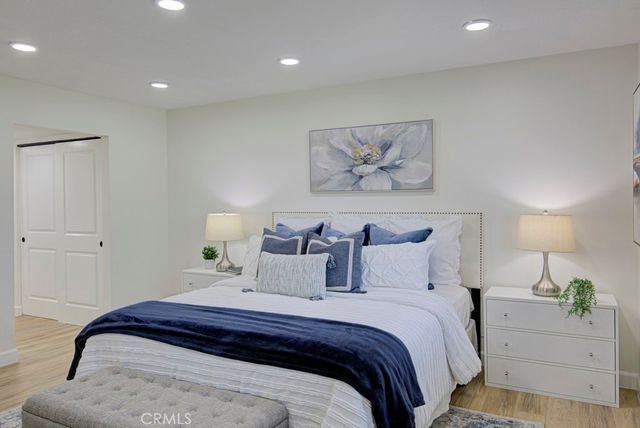 5499 Paseo Del Lago W 2D, Laguna Woods, CA 92637