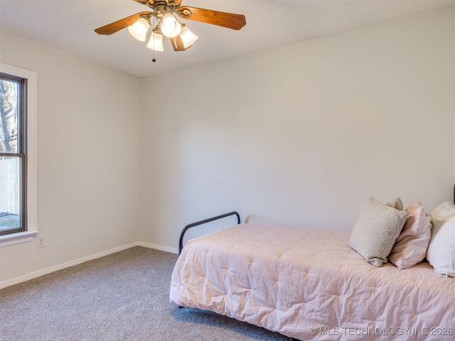 1915 S Indianapolis Avenue, Tulsa, OK 74112