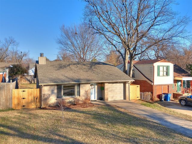 1915 S Indianapolis Avenue, Tulsa, OK 74112