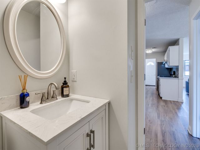 1915 S Indianapolis Avenue, Tulsa, OK 74112