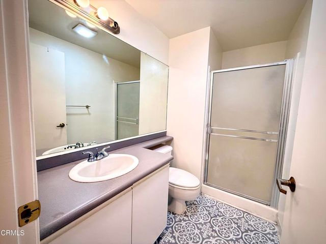 360 S Los Robles Avenue 9, Pasadena, CA 91101