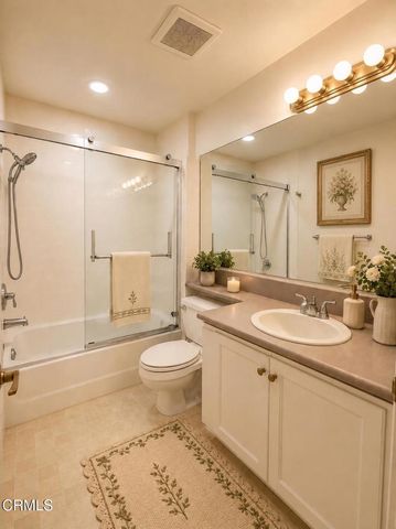 360 S Los Robles Avenue 9, Pasadena, CA 91101