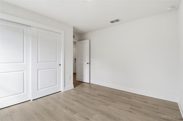 1060 W Almont Place, Citrus Springs, FL 34434