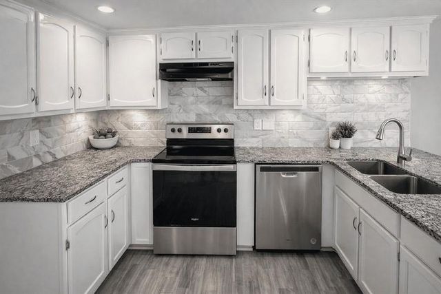 12218 Wild Pine Drive B, Houston, TX 77039