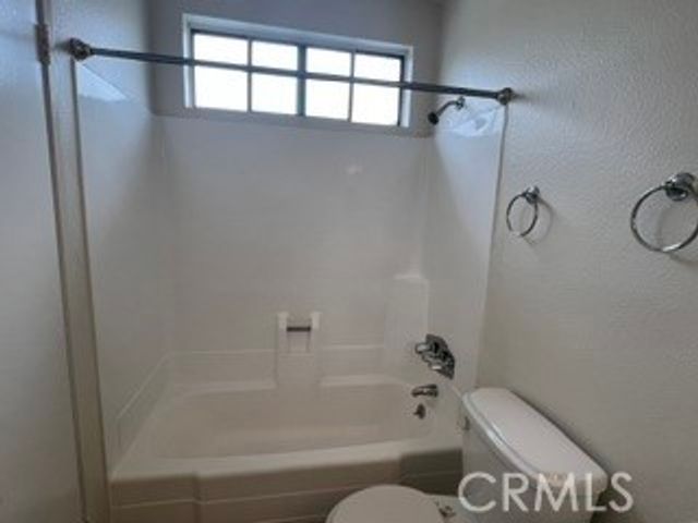 5855 Tujunga 6, North Hollywood, CA 91601