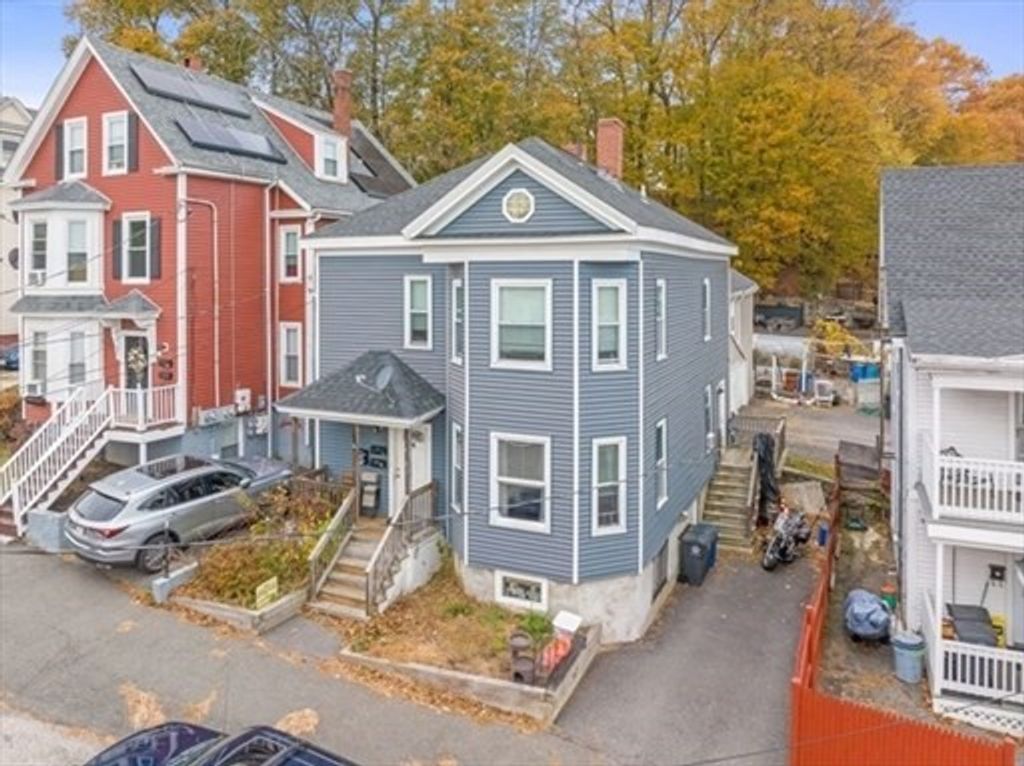 1 Proctor St 1, Haverhill, MA 01832