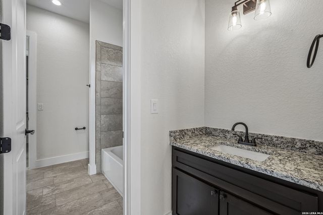109 Medora Branch, Floresville, TX 78114