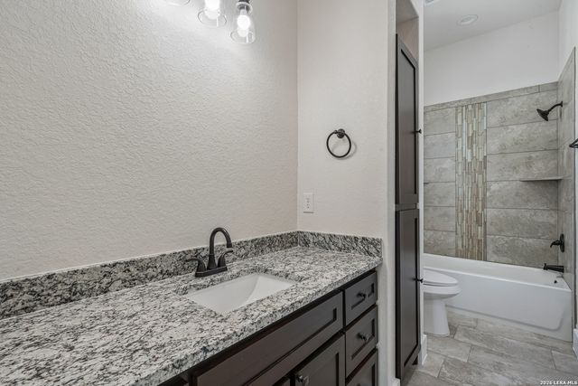 109 Medora Branch, Floresville, TX 78114