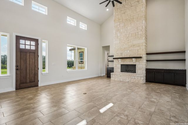 109 Medora Branch, Floresville, TX 78114
