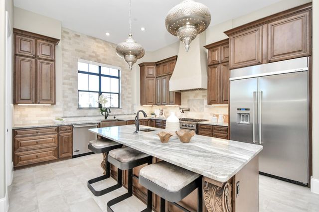 631 N Live Oak Street, Houston, TX 77003