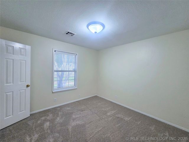 7434 S 95th East Avenue, Tulsa, OK 74133