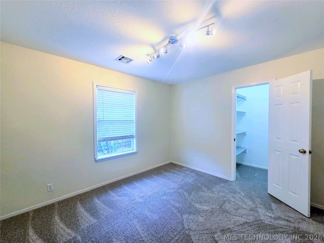 7434 S 95th East Avenue, Tulsa, OK 74133