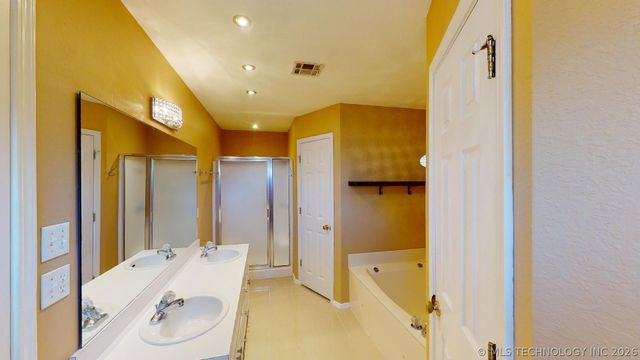 7434 S 95th East Avenue, Tulsa, OK 74133