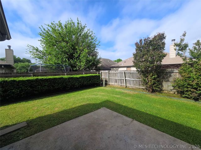 7434 S 95th East Avenue, Tulsa, OK 74133