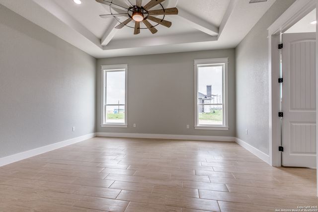 120 sunset, La Vernia, TX 78121