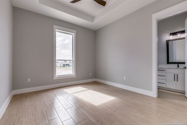 120 sunset, La Vernia, TX 78121