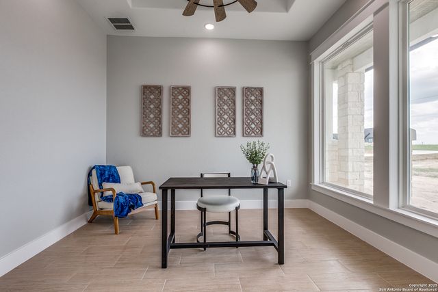 120 sunset, La Vernia, TX 78121