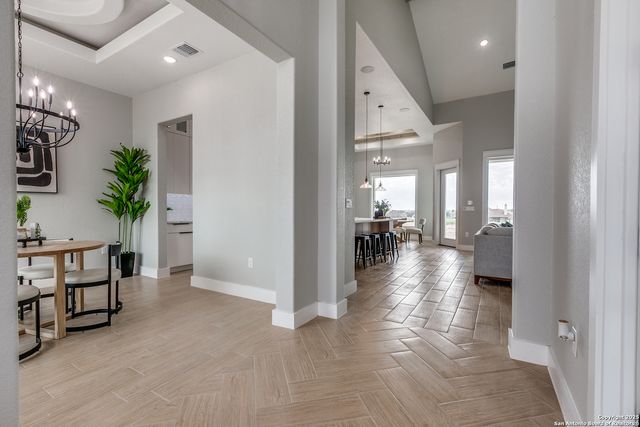 120 sunset, La Vernia, TX 78121
