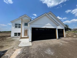 19946 English Avenue N, Forest Lake, MN 55025