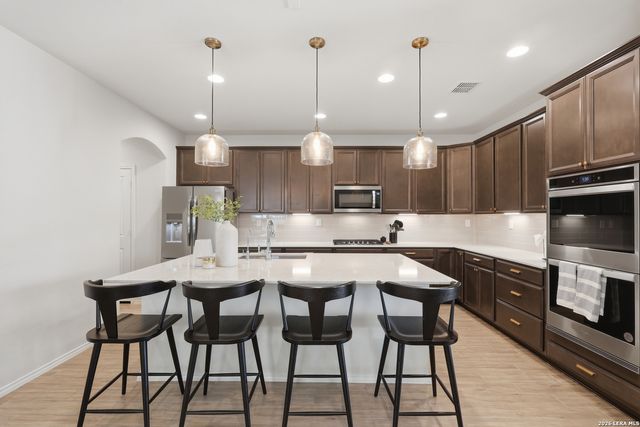 12311 Red Mesa, San Antonio, TX 78254