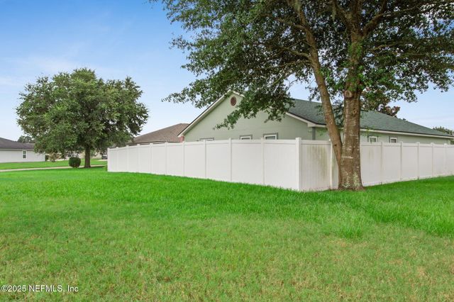 9520 FRASER FIR Court, Jacksonville, FL 32208