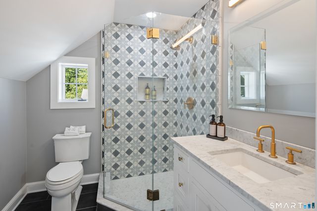 327 Jelliff Mill Road, New Canaan, CT 06840
