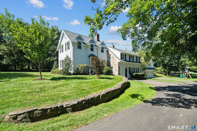 327 Jelliff Mill Road, New Canaan, CT 06840