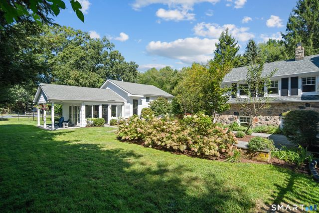 327 Jelliff Mill Road, New Canaan, CT 06840