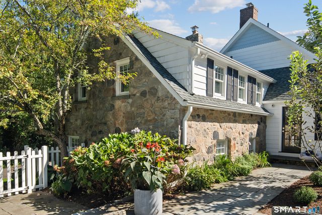 327 Jelliff Mill Road, New Canaan, CT 06840