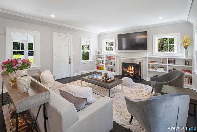 327 Jelliff Mill Road, New Canaan, CT 06840