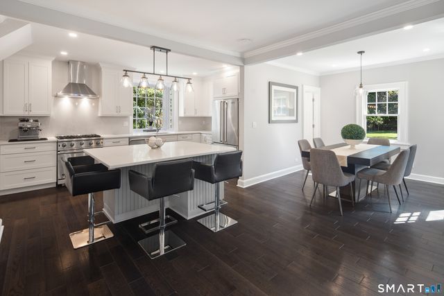 327 Jelliff Mill Road, New Canaan, CT 06840