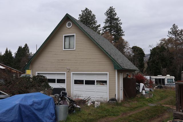 165 Neil Creek Road, Ashland, OR 97520