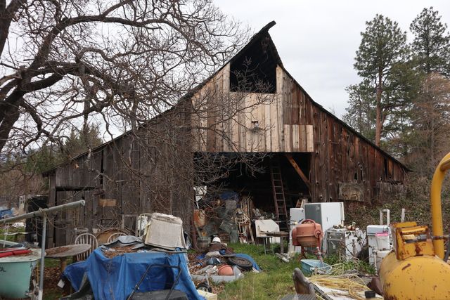 165 Neil Creek Road, Ashland, OR 97520