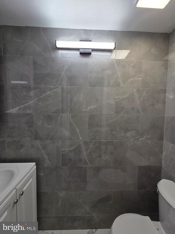 908 BLUE GATE LN, Sinking Spring, PA 19608