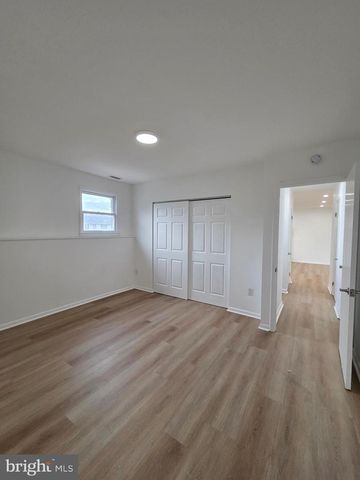 908 BLUE GATE LN, Sinking Spring, PA 19608