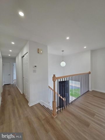 908 BLUE GATE LN, Sinking Spring, PA 19608