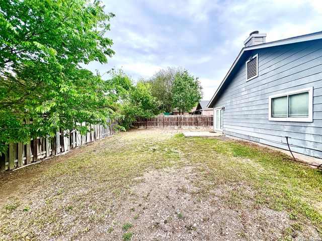 8778 SERENE RIDGE DR, San Antonio, TX 78239