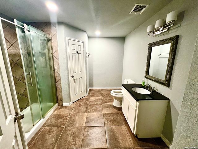 8778 SERENE RIDGE DR, San Antonio, TX 78239