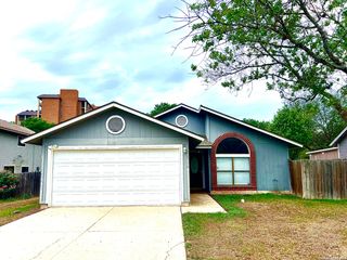 8778 SERENE RIDGE DR, San Antonio, TX 78239