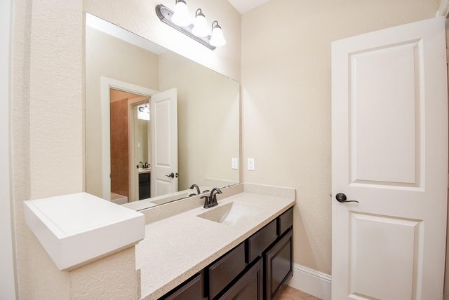 7711 Reseda Street, Sugar Land, TX 77479