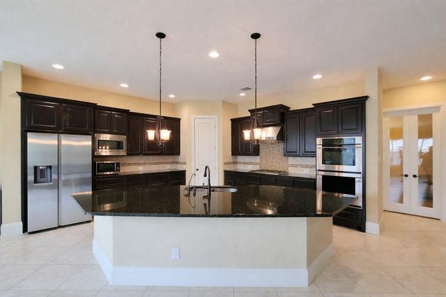 7711 Reseda Street, Sugar Land, TX 77479