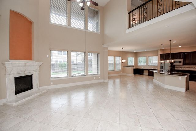 7711 Reseda Street, Sugar Land, TX 77479