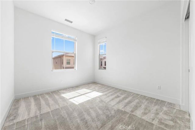 106 Glydon, Irvine, CA 92618